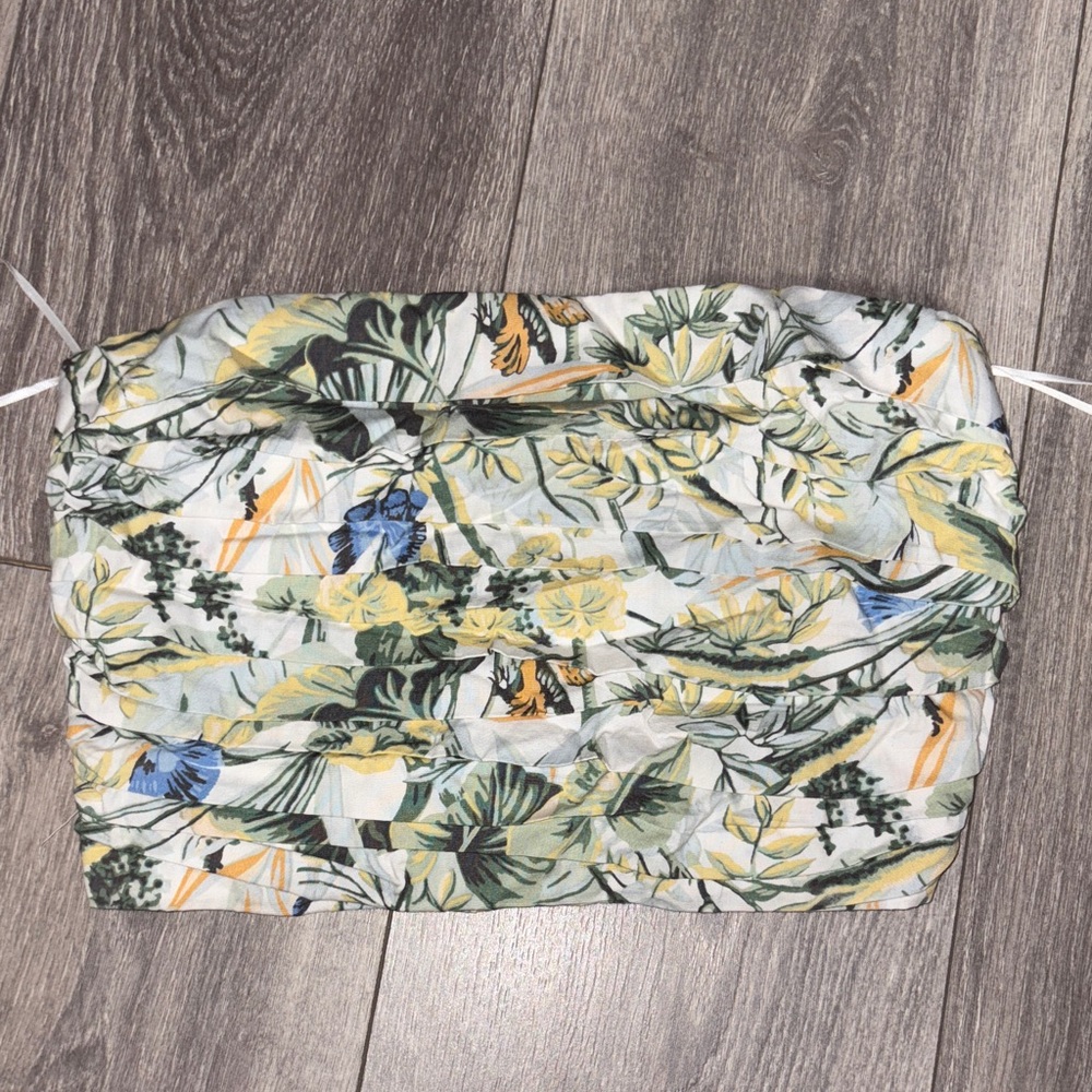 Abercrombie & Fitch Floral Crop Top - Green, Yellow, White